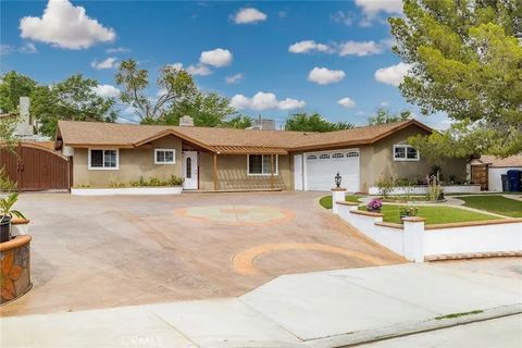 Tiny photo for 38603 Sage Tree St, Palmdale, CA 93551 (MLS # HD25232549)