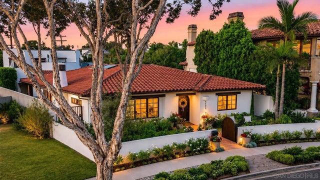 1130 Pine Street, Coronado