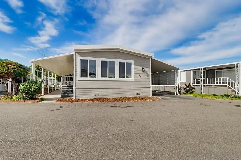 716 S 2nd Street