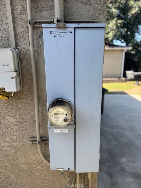 Tiny photo for 5837 E Gossamer St, Long Beach, CA 90808 (MLS # OC25238423)