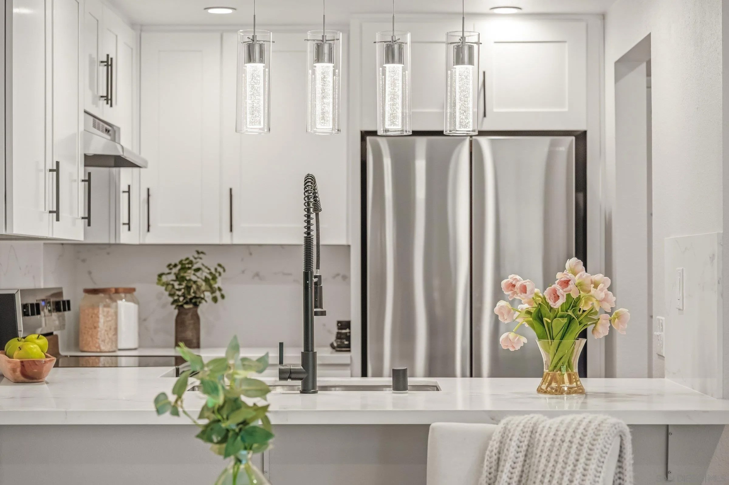 6916 Park Mesa Way 2