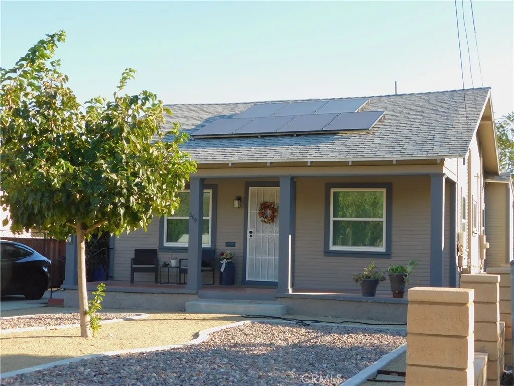 669 W Marshall