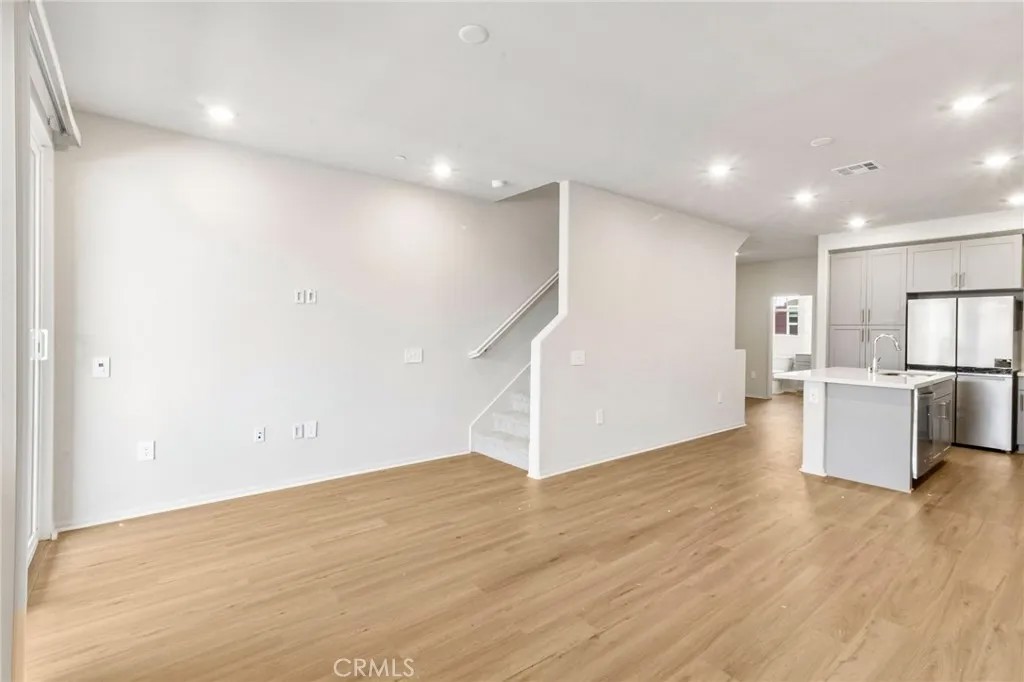 4873 Merida Way