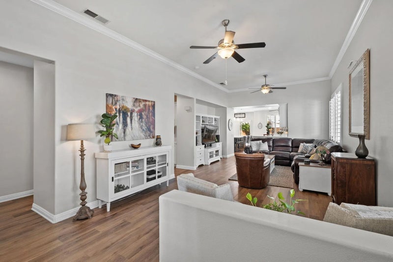20870 Millbrook