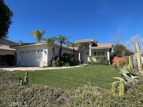 Photo of 33089 Garner Rd, Lake Elsinore, CA 92530 (MLS # SW26049414)