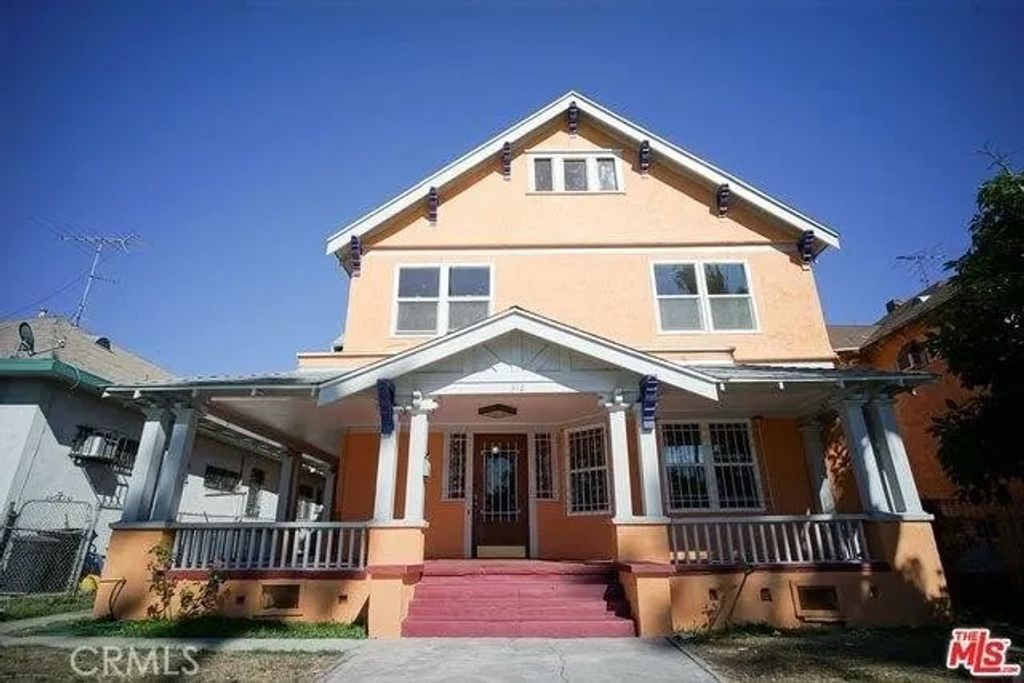 Photo of 512 S ST Louis Street, Los Angeles, CA 90033 (MLS # DW26107589)