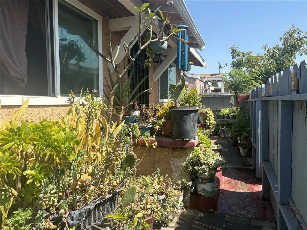 Photo of 7021 Hood Ave, Huntington Park, CA 90255 (MLS # PW26065168)