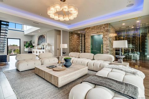 Tiny photo for 6389 Castejon, La Jolla, CA 92037 (MLS # 250043155)