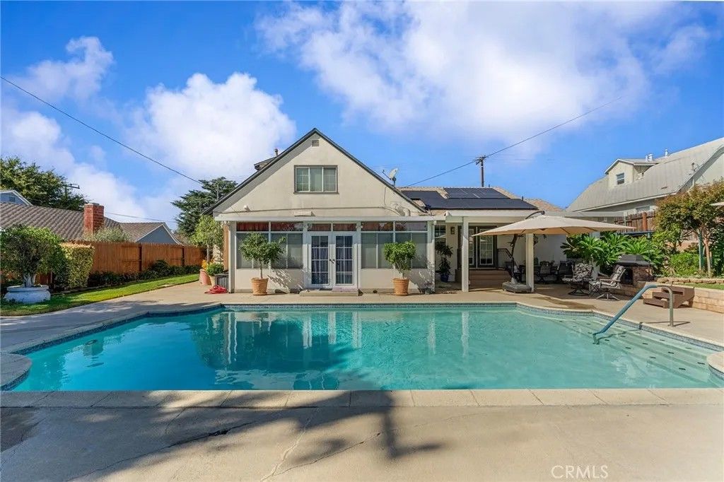 Photo of 476 N Reeder Ave, Covina, CA 91724 (MLS # CV25245849)