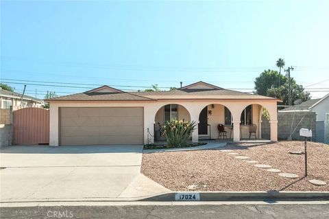 Photo of 17024 Samgerry Dr, La Puente, CA 91744 (MLS # CV25274697)