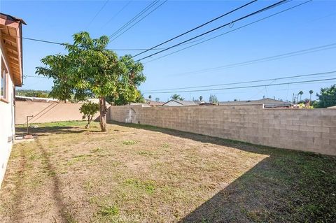 Tiny photo for 17024 Samgerry Dr, La Puente, CA 91744 (MLS # CV25274697)