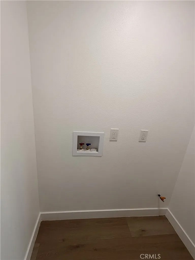1460 Redlands