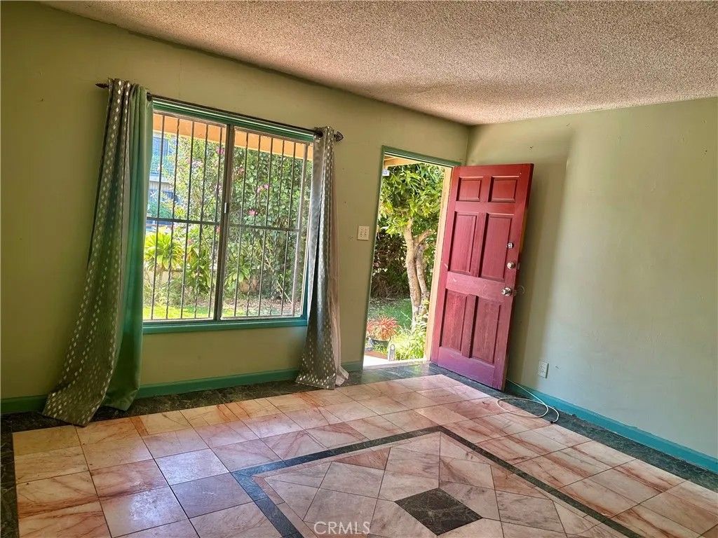 Photo of 13608 Yukon Avenue, Hawthorne, CA 90250 (MLS # SB26071800)