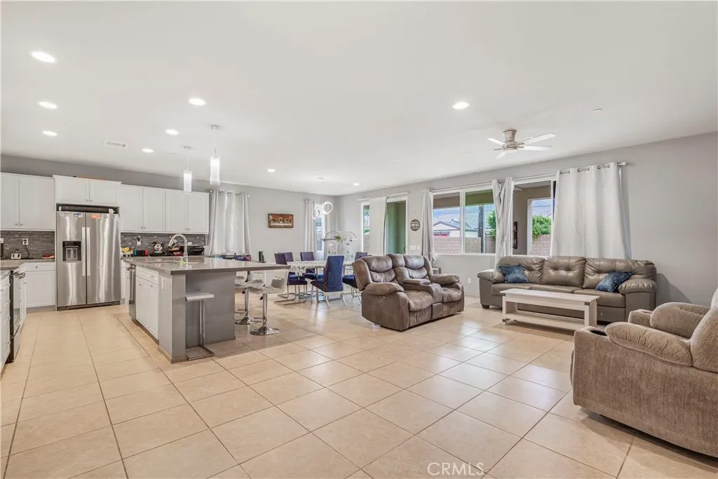 30375 Avenida Los Ninos