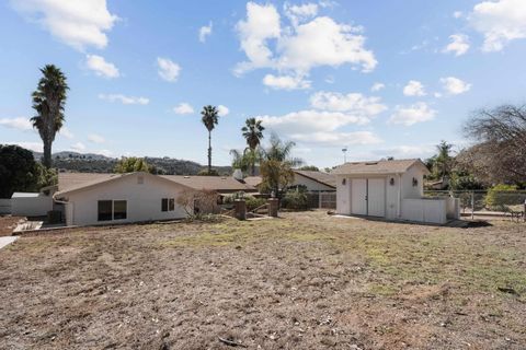 Tiny photo for 16134 Hampson Pl, Ramona, CA 92065 (MLS # 250042322)