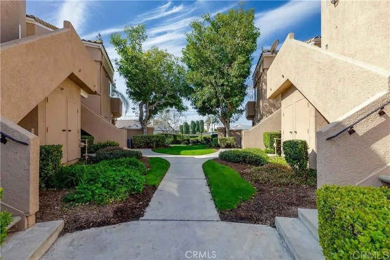 2712 S Montego unit B