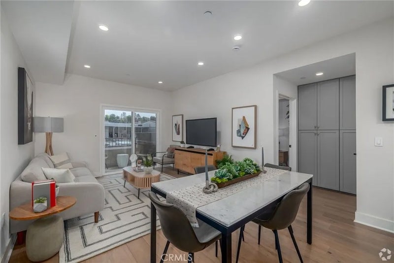 927 Deep Valley Drive 224
