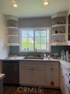 13932 Elmcroft