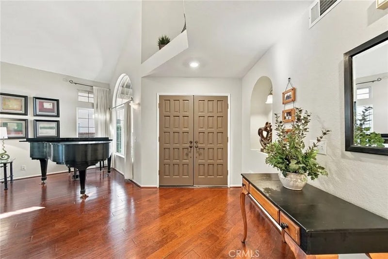 22006 Lucy Court