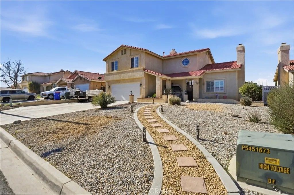 Photo of 15342 Kearny Dr, Adelanto, CA 92301 (MLS # HD25277070)