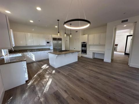 845 Stratford Encinitas CA 92024