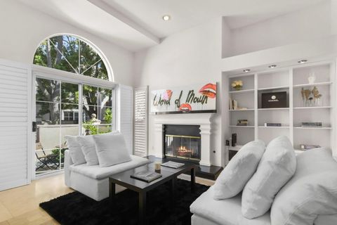 5117 Renaissance Ave D San Diego CA 92122