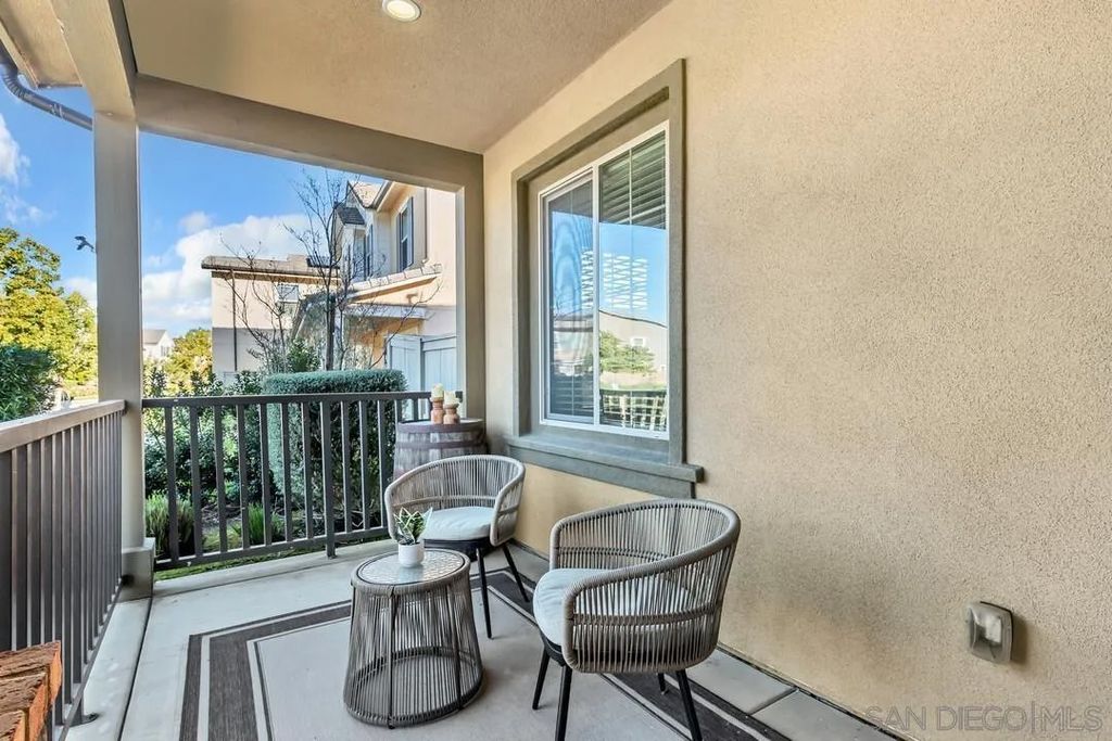 Photo of 3035 Starry Night Dr, Escondido, CA 92029 (MLS # 2600777)