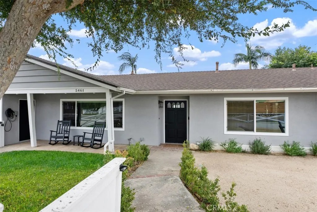 5461 Mountain View