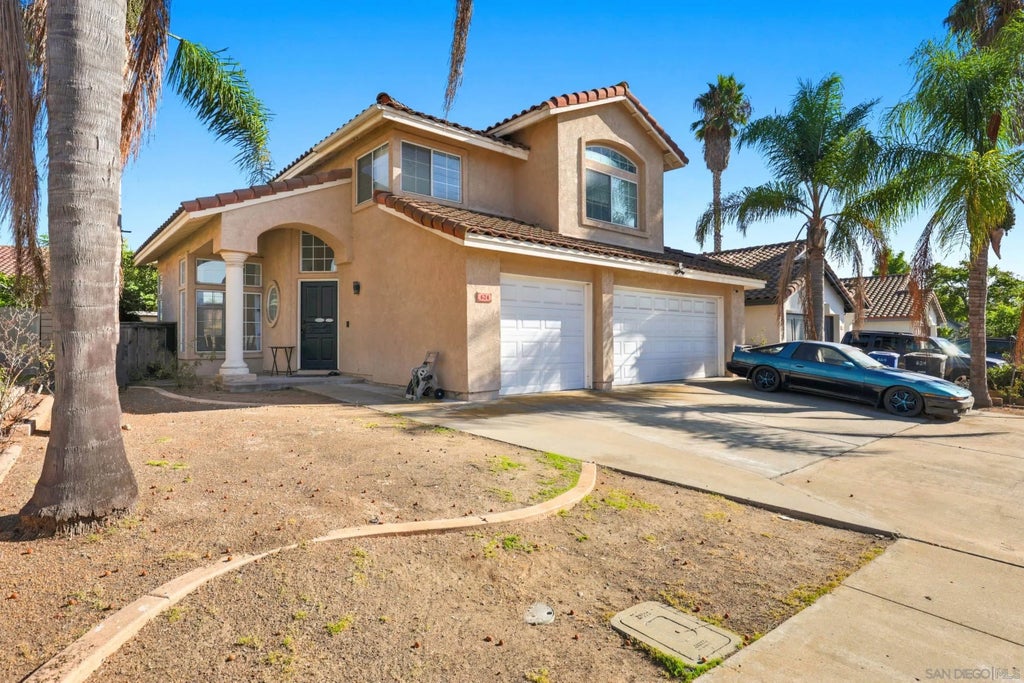 Photo of 624 Diamond Dr, Chula Vista, CA 91911 (MLS # 260023847)