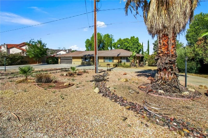 27307 Hemet