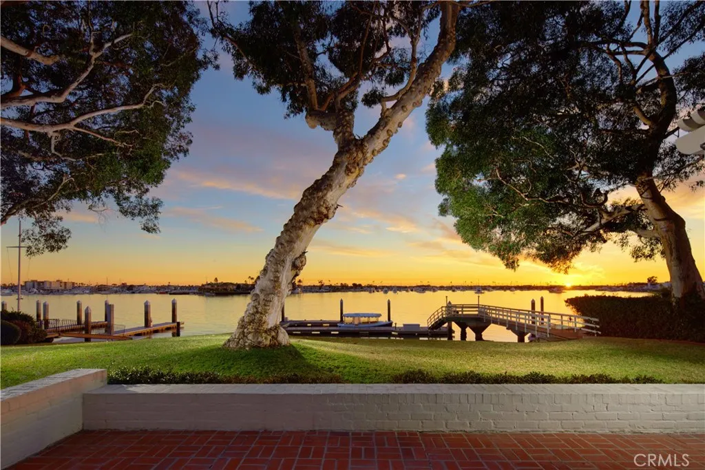 20 Harbor Island