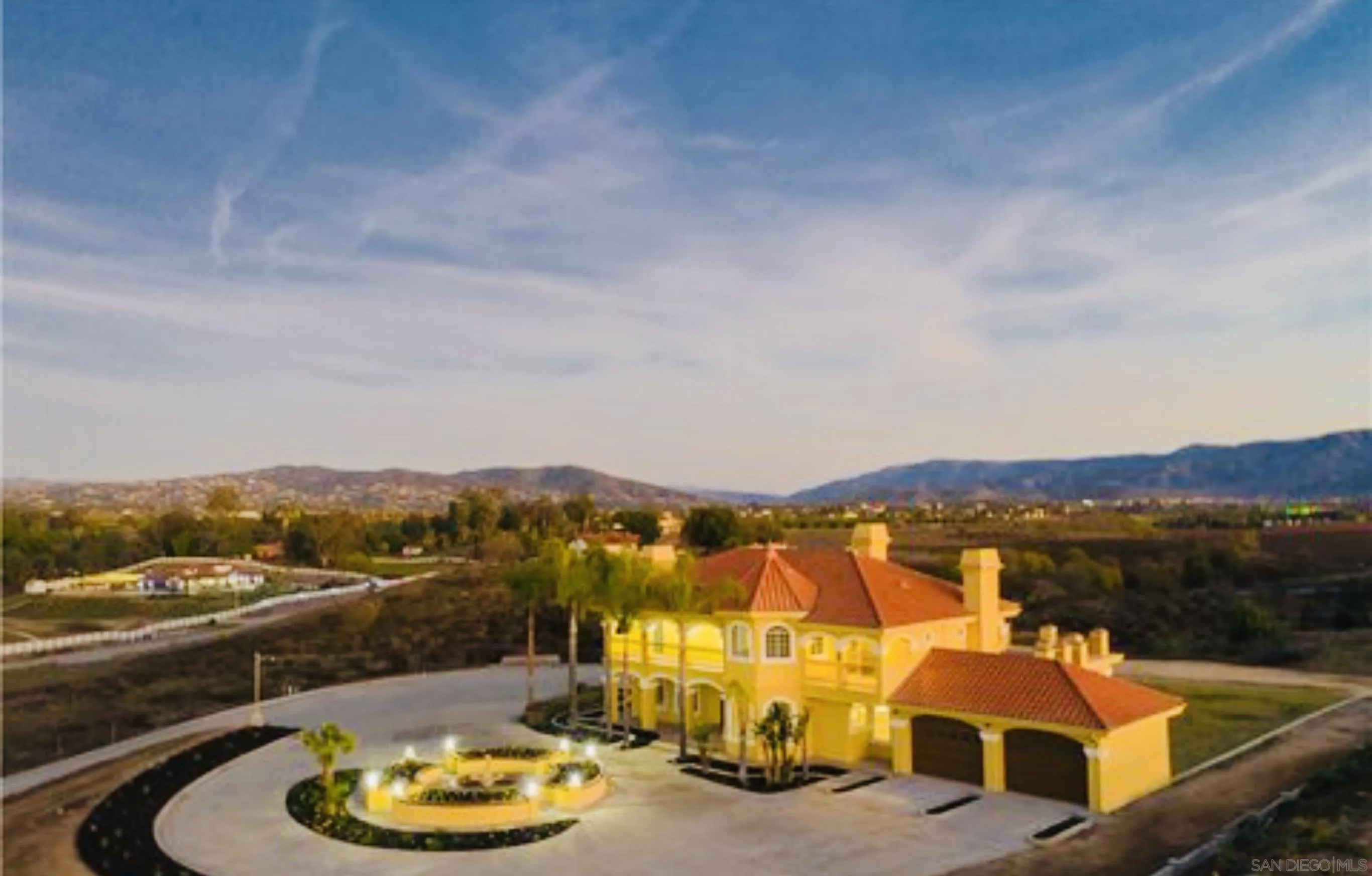 34083 Vino Way