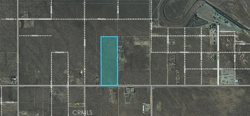 8297 W Rosamond