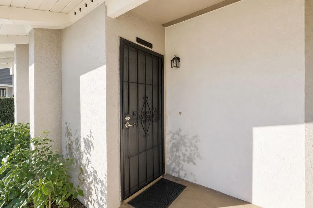 8877 Tulare Drive 313D