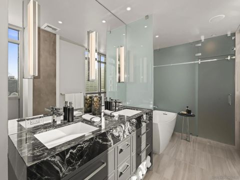 Tiny photo for 801 Ash St #801, San Diego, CA 92101 (MLS # 260002103)