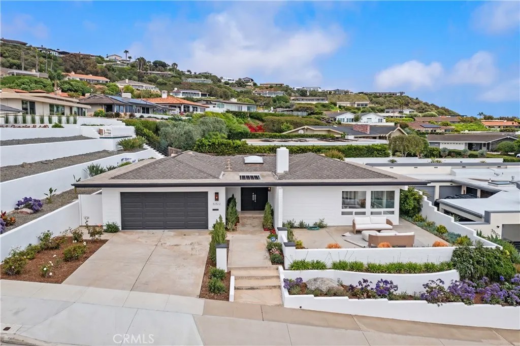 32512 Seven Seas Drive