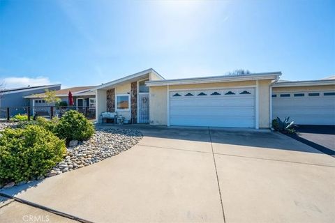 Photo of 110 Anita Ave, Grover Beach, CA 93433 (MLS # PI26053650)