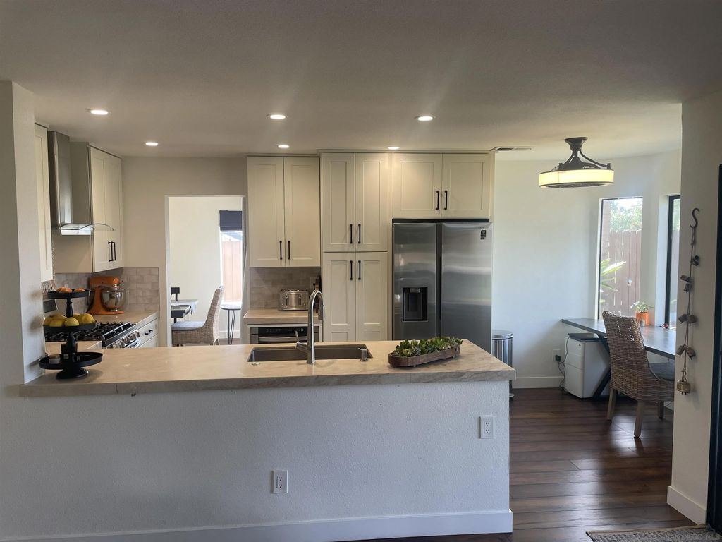 Photo of 5280 Rosewood Dr, Oceanside, CA 92056 (MLS # 260002839)