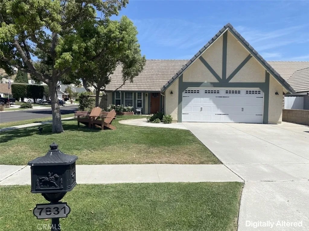 7831 East Samantha Circle