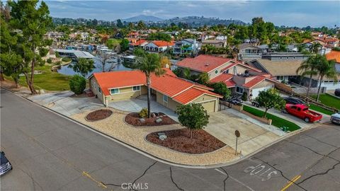 Photo of 30649 Sea Horse Cir, Canyon Lake, CA 92587 (MLS # SW26017695)