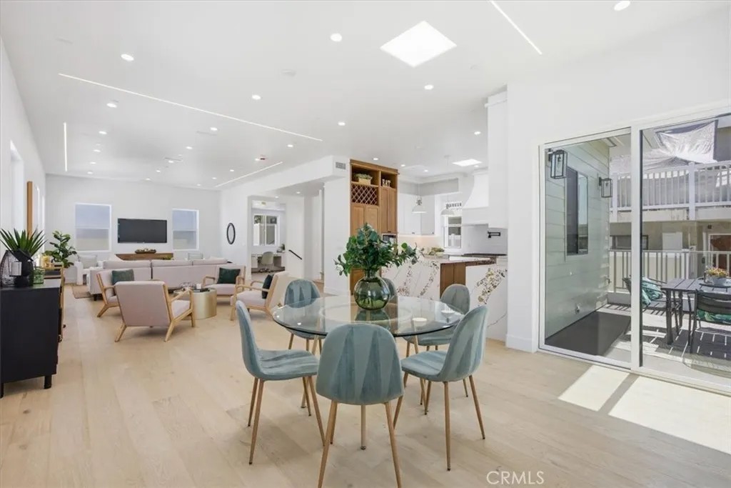 617 N Irena Avenue B