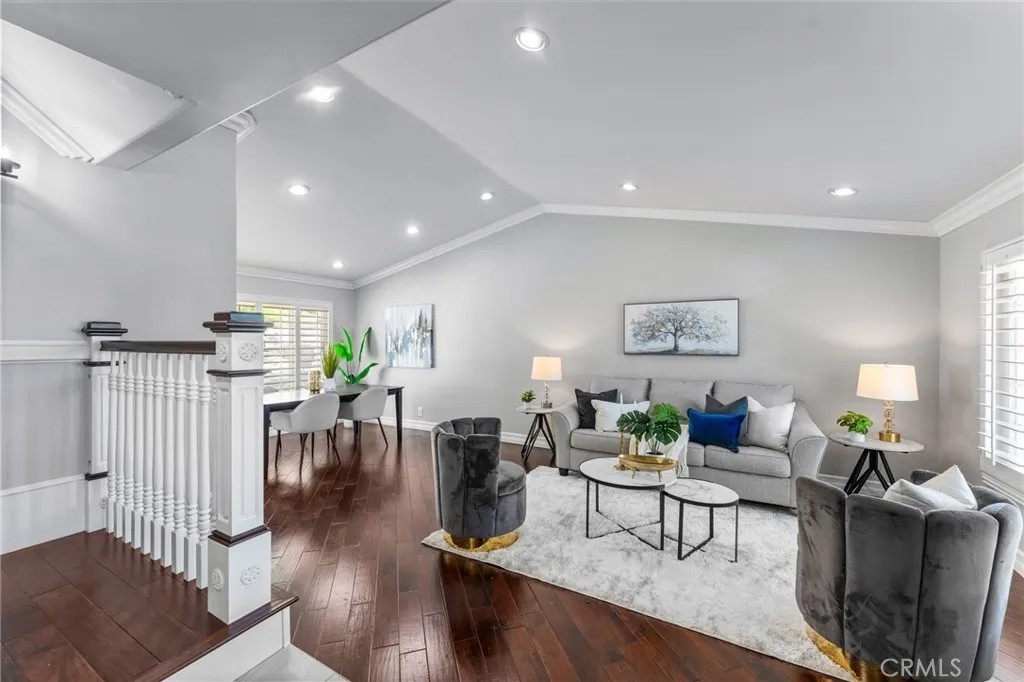 25805 Chapel Hill
