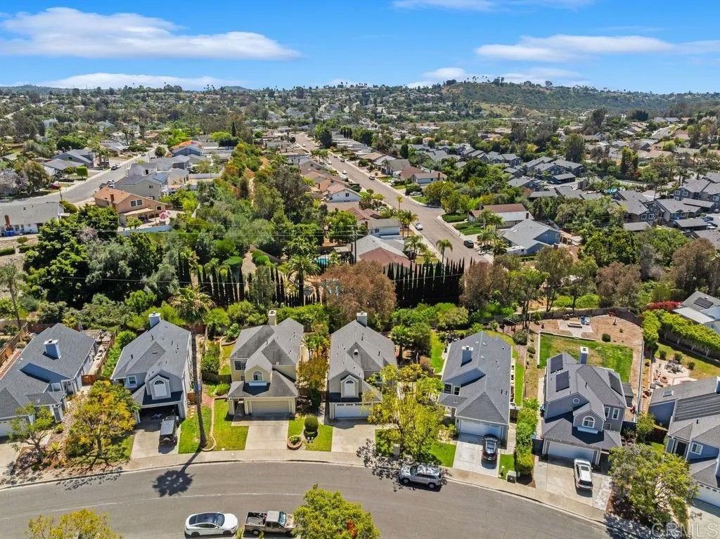 Photo of 4221 Via Tercero, Oceanside, CA 92056 (MLS # NDP2604011)