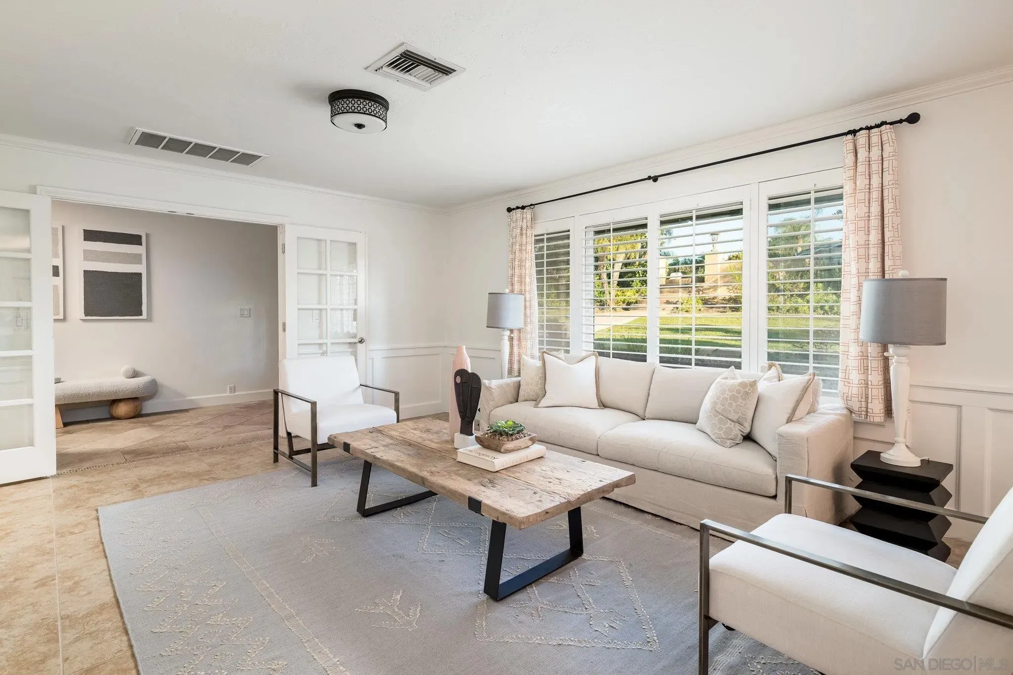 Poway, California 92064, United States, 6 Bedrooms Bedrooms, ,4 BathroomsBathrooms,Residential,Active,162877