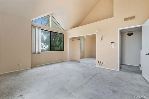 Tiny photo for 1754 11th Street #101, Santa Monica, CA 90404 (MLS # PW25232544)