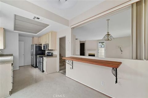 Tiny photo for 1754 11th Street #101, Santa Monica, CA 90404 (MLS # PW25232544)
