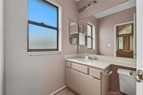 Tiny photo for 1754 11th Street #101, Santa Monica, CA 90404 (MLS # PW25232544)
