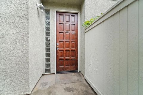 Tiny photo for 1754 11th Street #101, Santa Monica, CA 90404 (MLS # PW25232544)