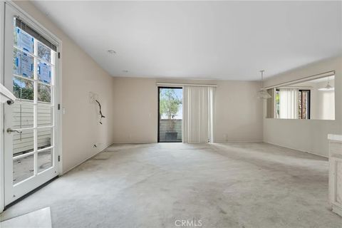 Tiny photo for 1754 11th Street #101, Santa Monica, CA 90404 (MLS # PW25232544)