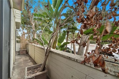 Tiny photo for 1754 11th Street #101, Santa Monica, CA 90404 (MLS # PW25232544)